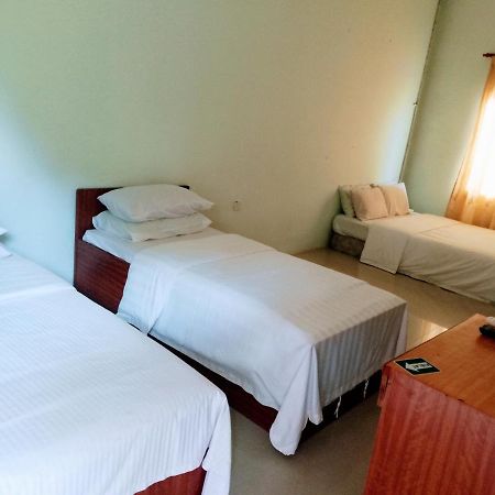 Daisyinn Budget Hotel Kuala Terengganu Kampong Gong Badak Exteriör bild