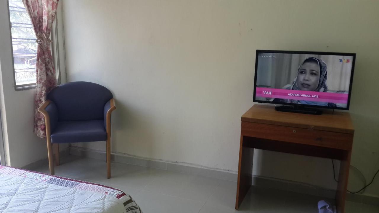 Daisyinn Budget Hotel Kuala Terengganu Kampong Gong Badak Exteriör bild