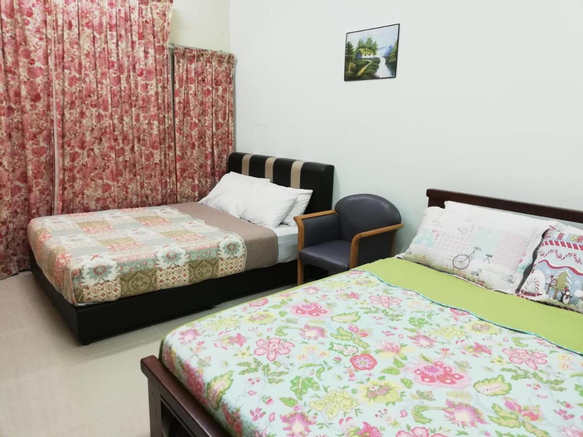 Daisyinn Budget Hotel Kuala Terengganu Kampong Gong Badak Exteriör bild